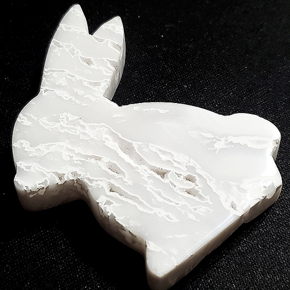 Crystal Snow White Plume Druzy Agate Freestanding Bunny Shaped Gemstone From Ind - Picture 12 of 17